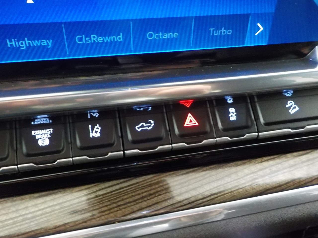 Chevrolet Silverado 2500HD 4WD Crew Cab 159" LT 2024