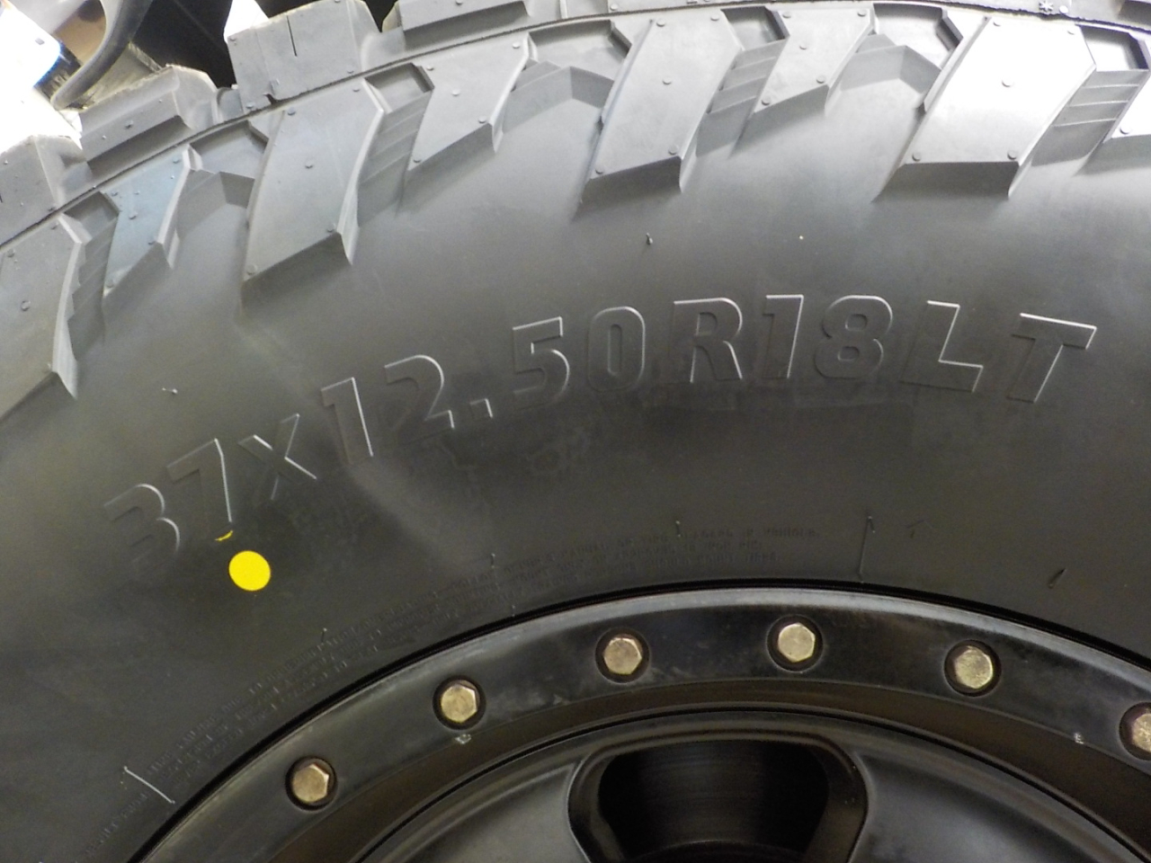 RAM 2500 4WD Crew Cab 149" Laramie 2014