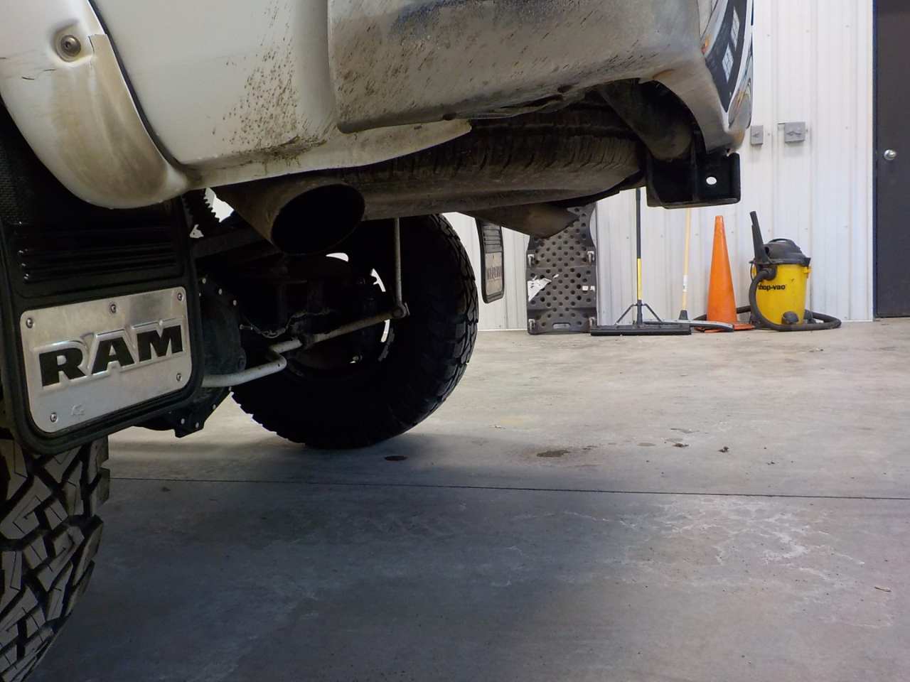 RAM 2500 4WD Crew Cab 149" Laramie 2014