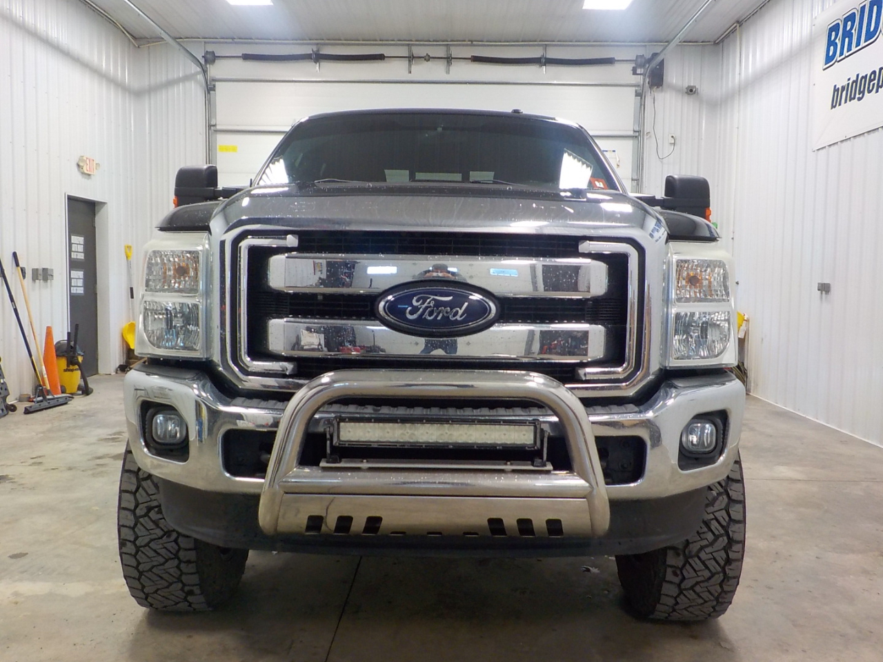 Ford Super Duty F-250 SRW 4WD Crew Cab 172" Platinum 2016