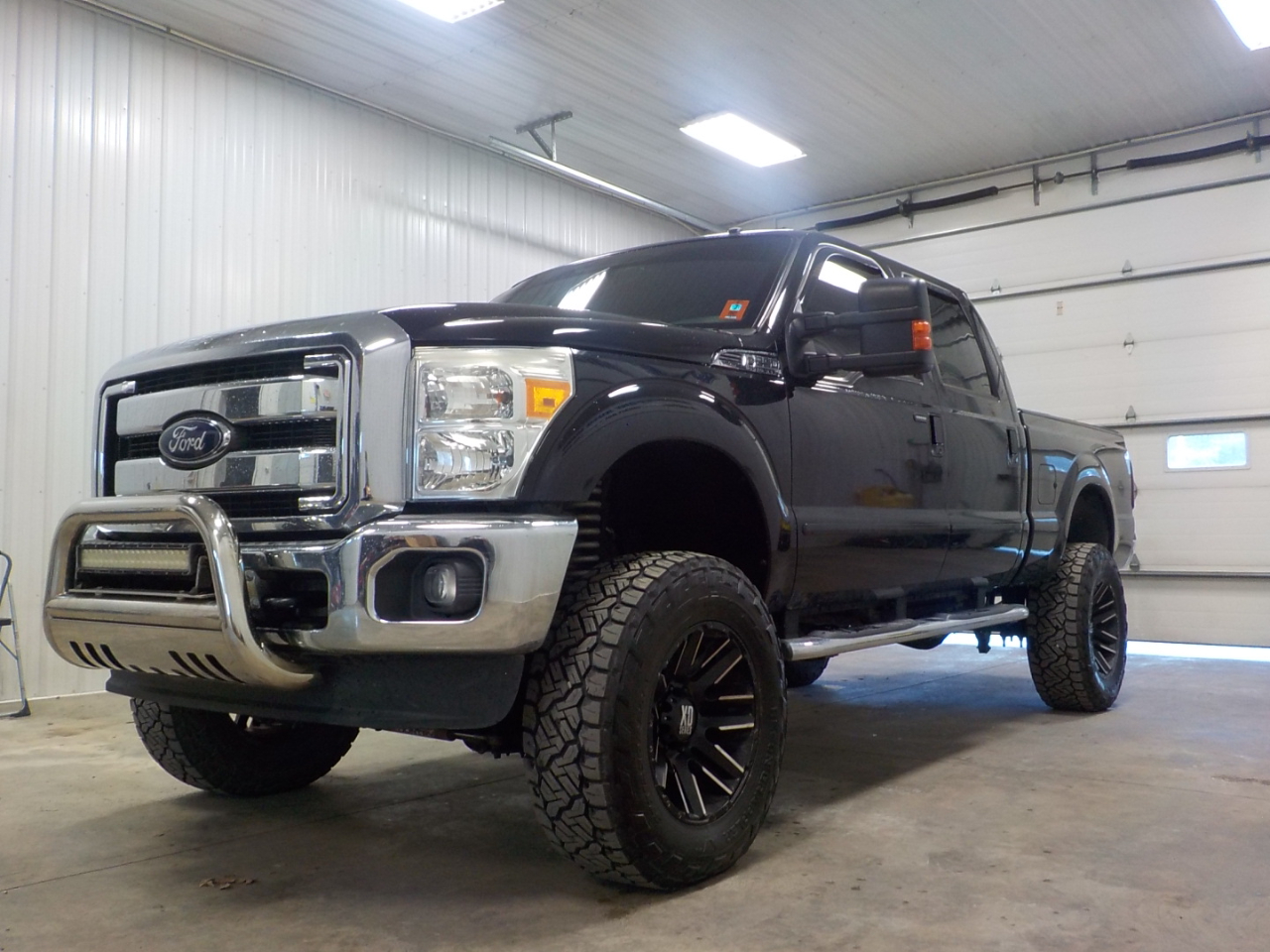 Ford Super Duty F-250 SRW 4WD Crew Cab 172" Platinum 2016