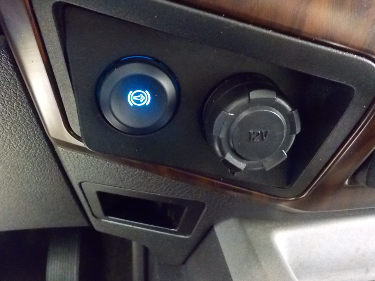 Ford Super Duty F-250 SRW 4WD Crew Cab 172" Platinum 2016