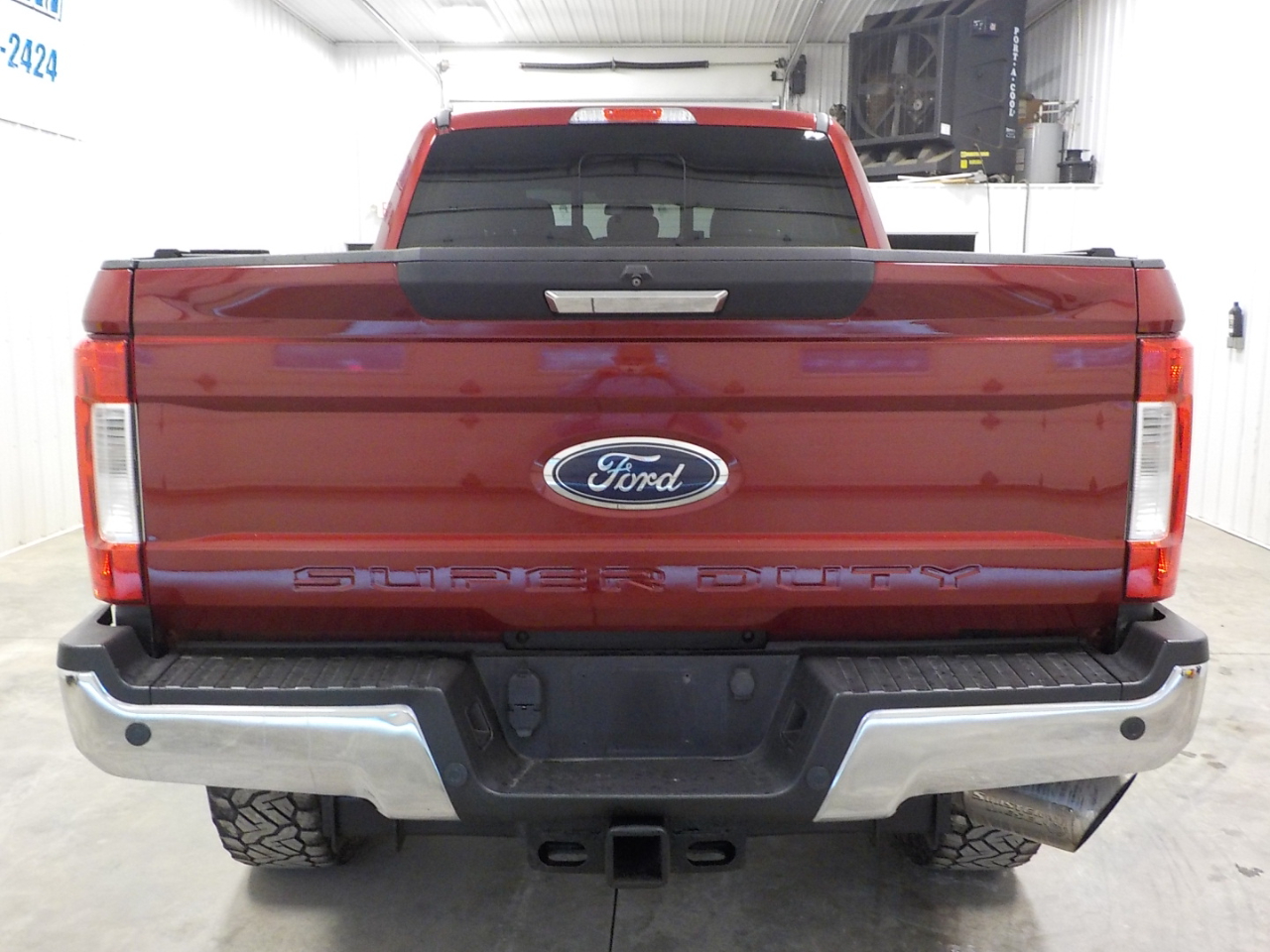 Ford Super Duty F-250 SRW XLT 4WD Crew Cab 6.75' Box 2017