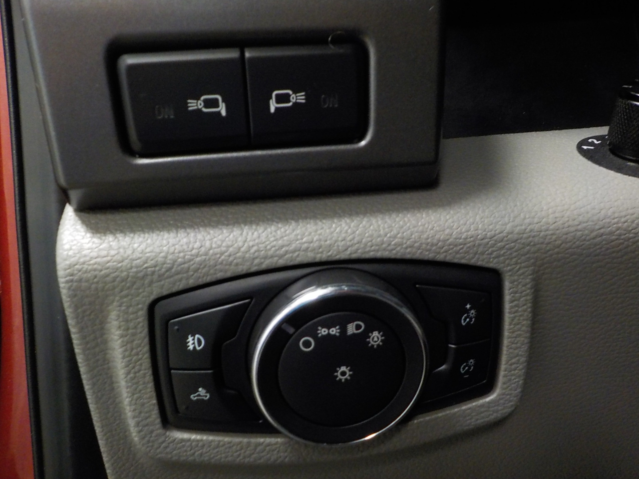 Ford Super Duty F-250 SRW XLT 4WD Crew Cab 6.75' Box 2017