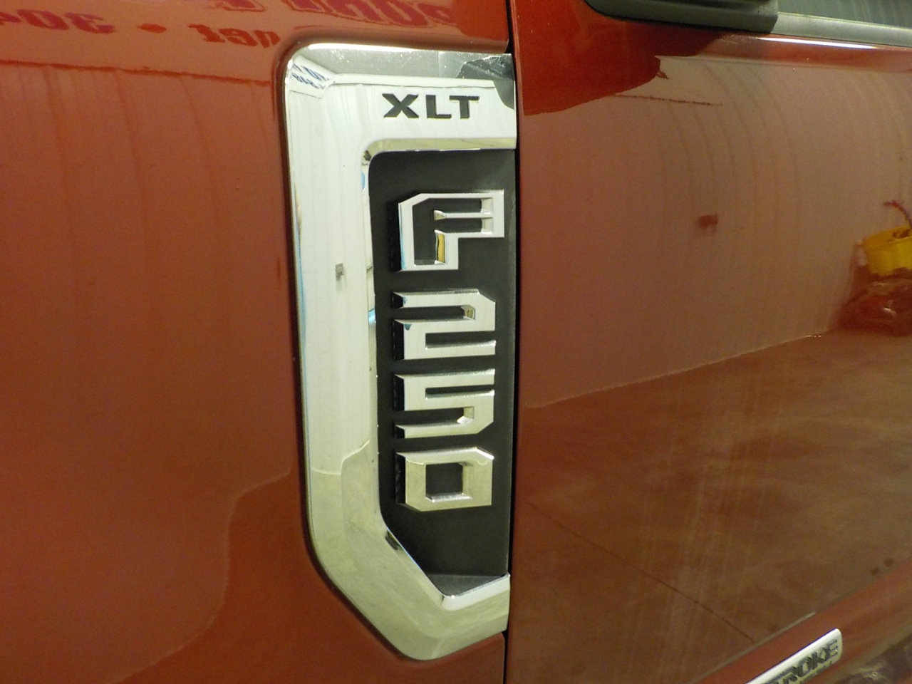 Ford Super Duty F-250 SRW XLT 4WD Crew Cab 6.75' Box 2017