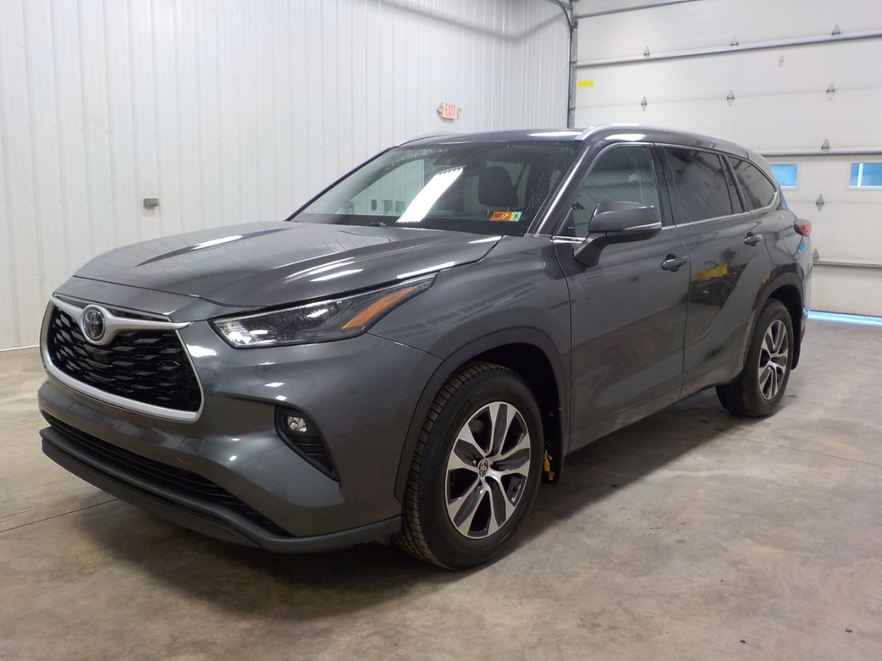 Toyota Highlander XLE AWD (Natl) 2022