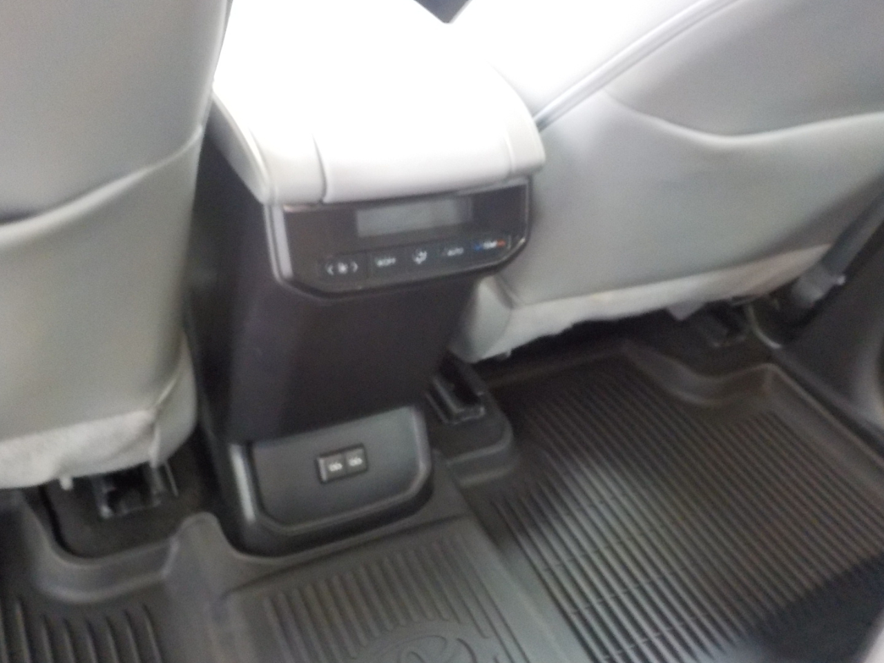 Toyota Highlander XLE AWD (Natl) 2022