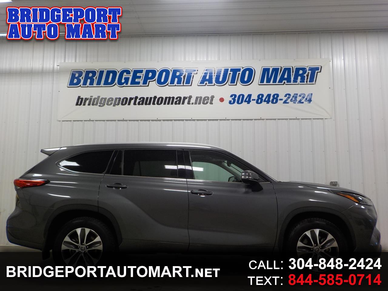 Toyota Highlander XLE AWD (Natl) 2022