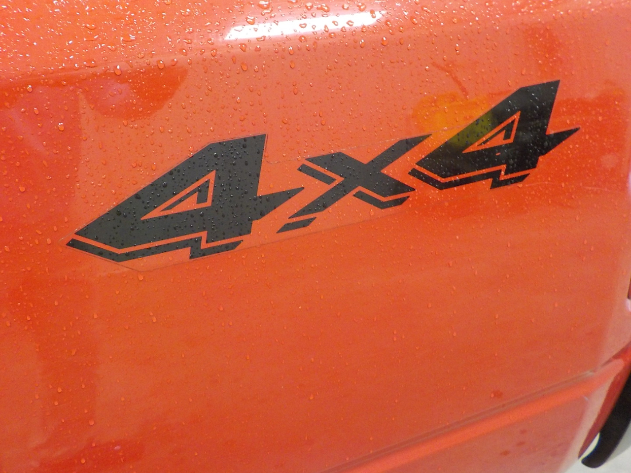 Dodge Dakota 2dr Club Cab 131 4WD ST 2006