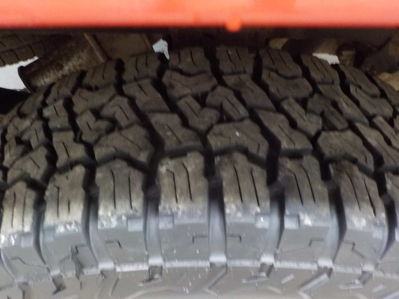 Dodge Dakota 2dr Club Cab 131 4WD ST 2006