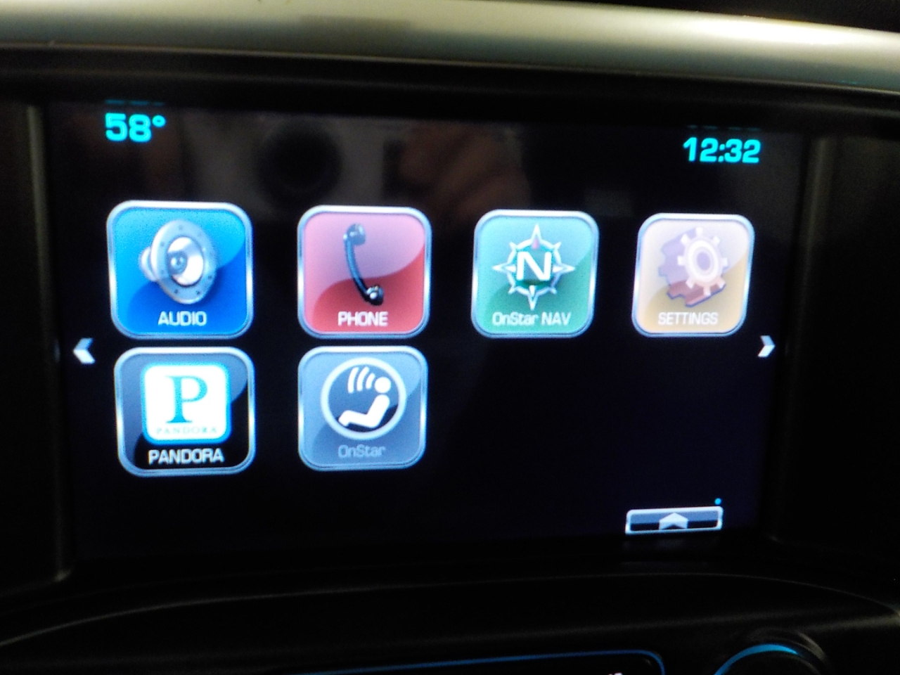 Chevrolet Silverado 1500 4WD Double Cab 143.5" LT w/2LT 2014