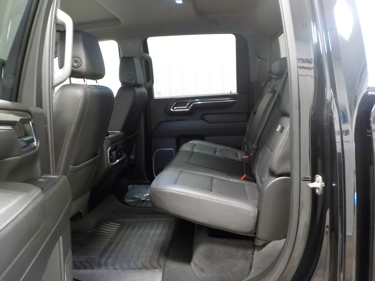 Chevrolet Silverado 2500HD 4WD Crew Cab 159" LTZ 2024