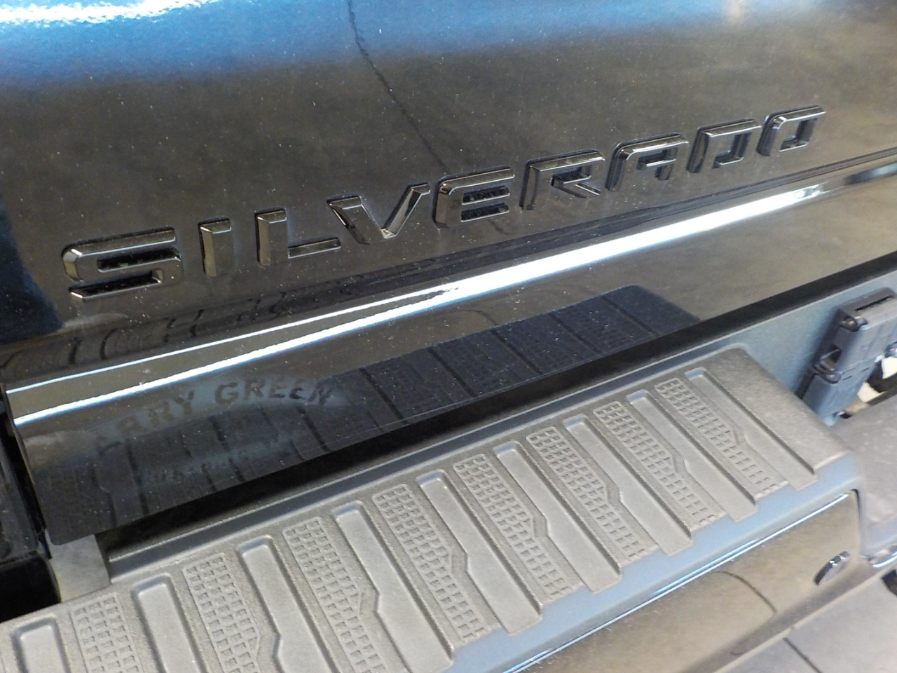 Chevrolet Silverado 2500HD 4WD Crew Cab 159" LTZ 2024