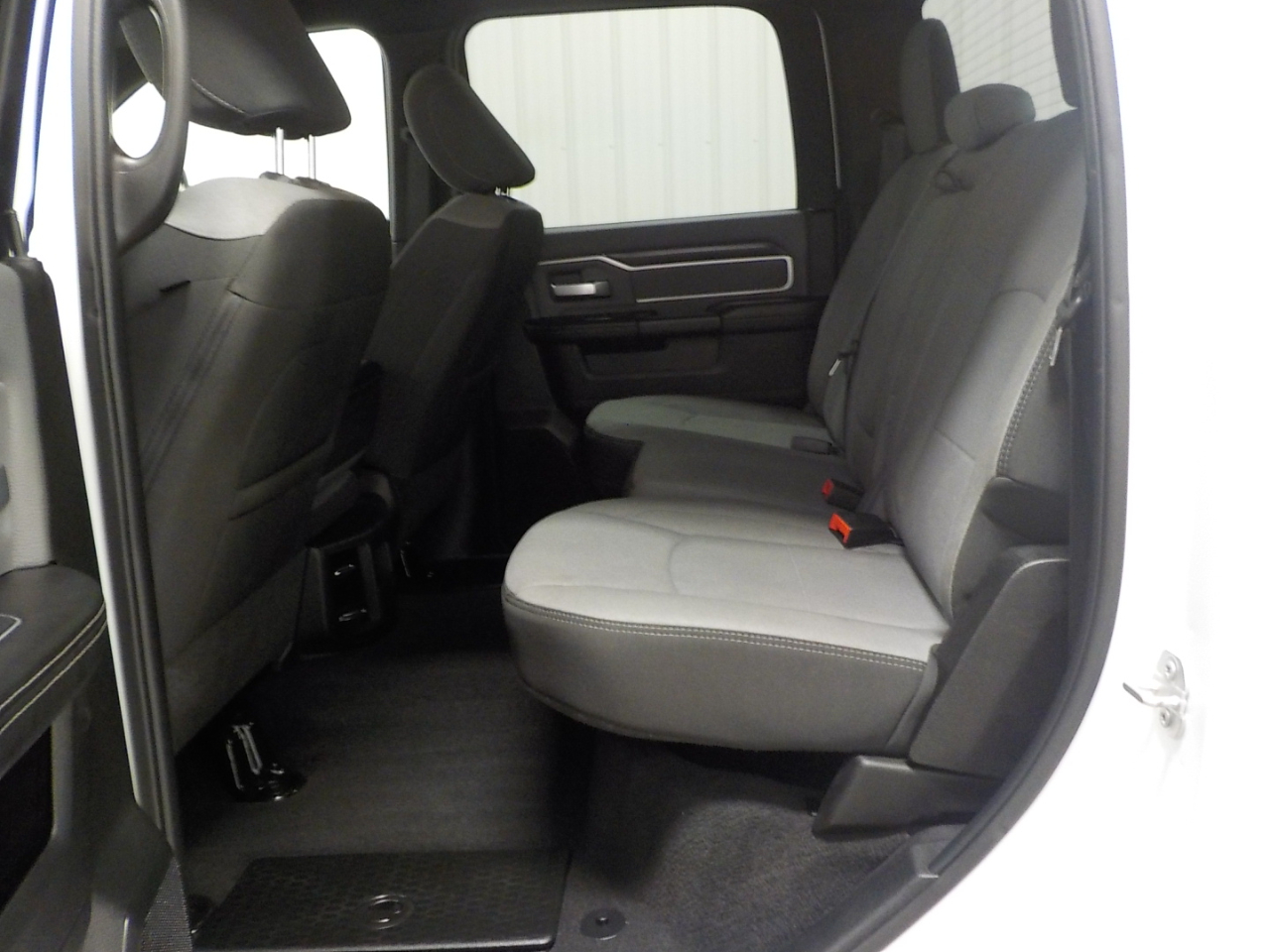 RAM 2500 Big Horn 4x4 Crew Cab 6'4" Box 2023