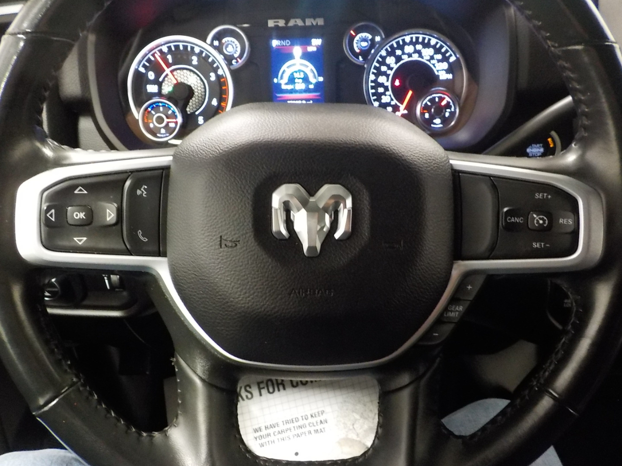 RAM 2500 Big Horn 4x4 Crew Cab 6'4" Box 2023