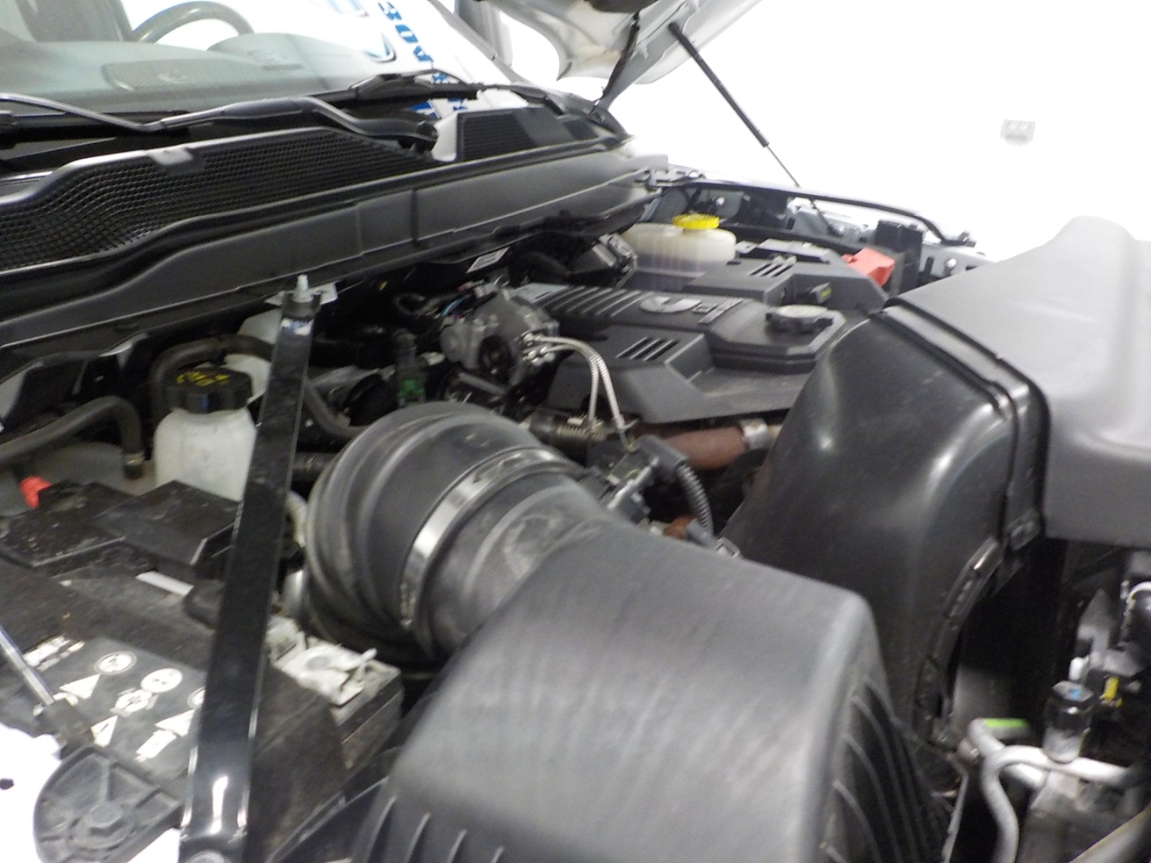 RAM 2500 Big Horn 4x4 Crew Cab 6'4" Box 2023