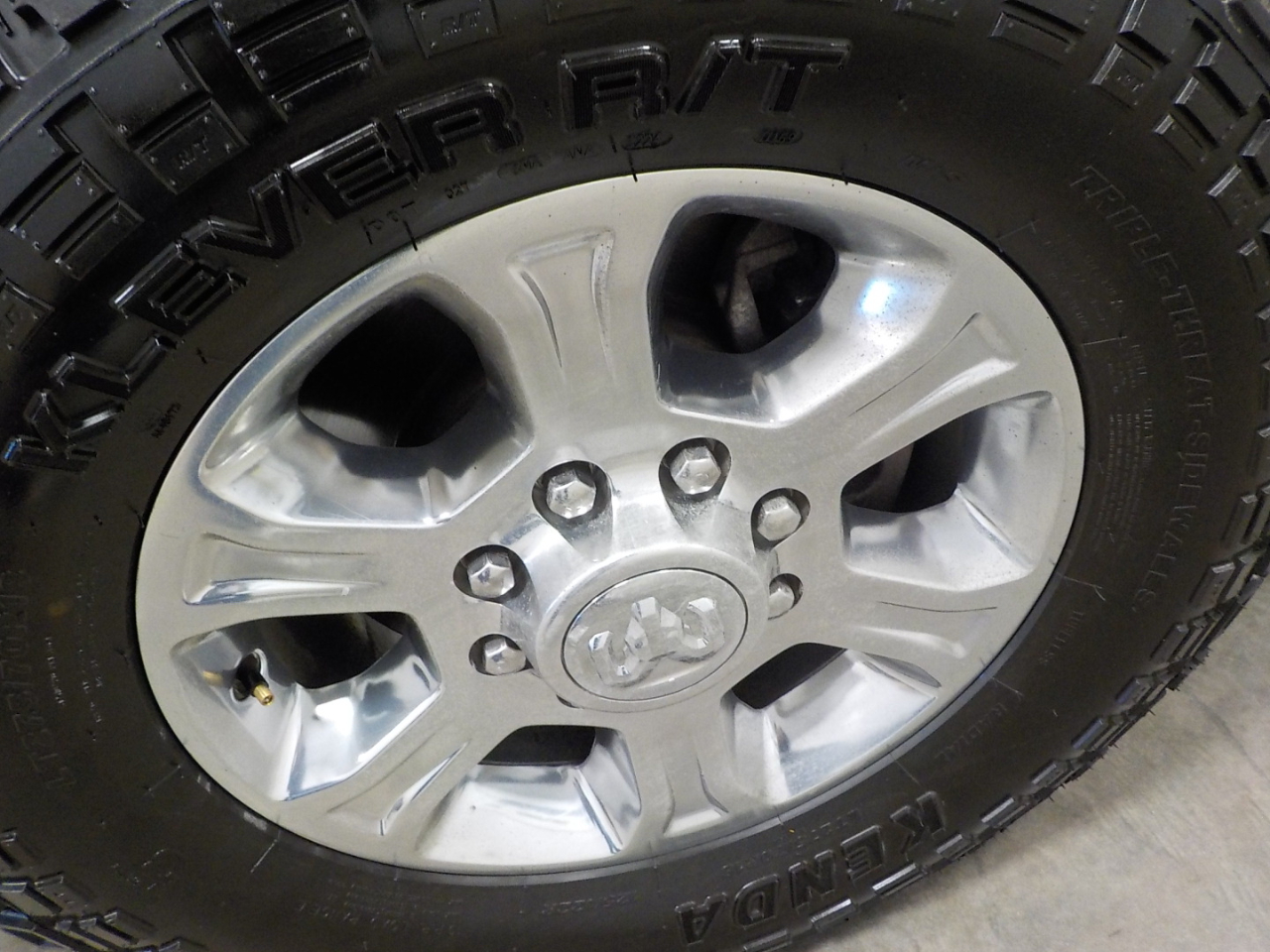 RAM 2500 Big Horn 4x4 Crew Cab 6'4" Box 2023