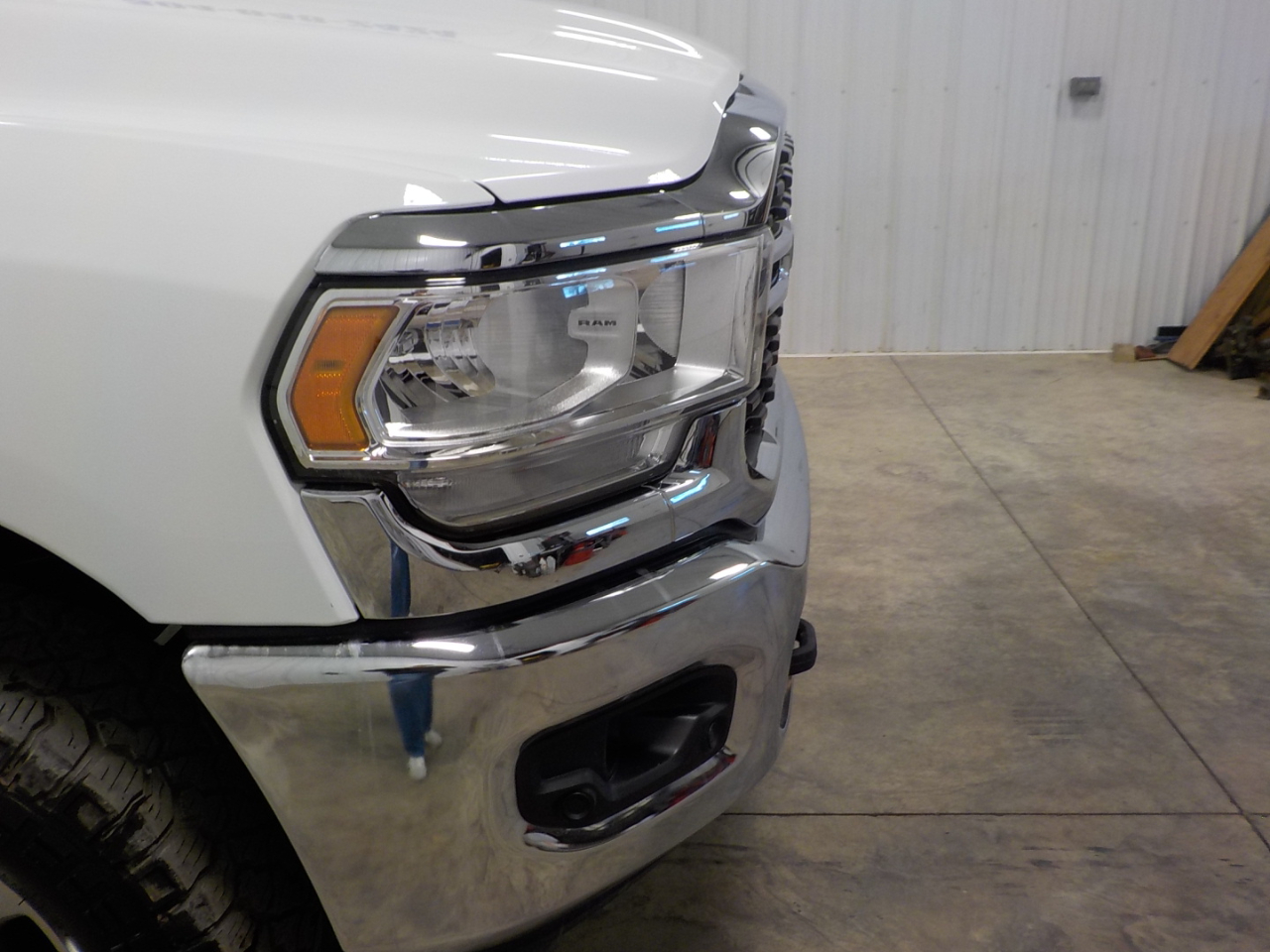 RAM 2500 Big Horn 4x4 Crew Cab 6'4" Box 2023