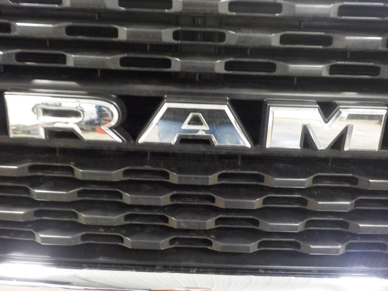 RAM 2500 Big Horn 4x4 Crew Cab 6'4" Box 2023