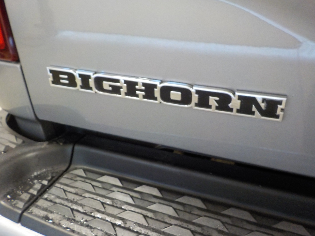 RAM 3500 Big Horn 4x4 Crew Cab 8' Box 2022