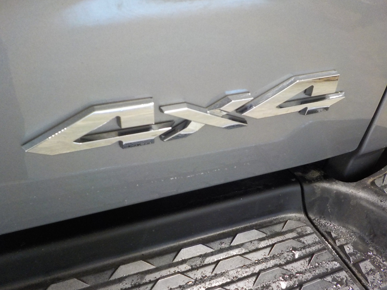 RAM 3500 Big Horn 4x4 Crew Cab 8' Box 2022