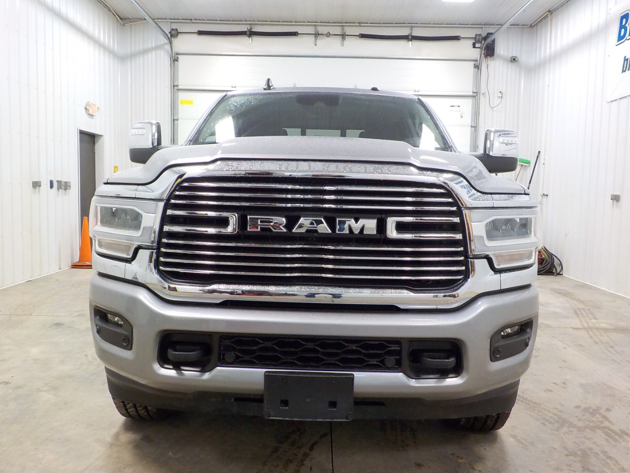 RAM 2500 Laramie 4x4 Crew Cab 6'4" Box 2024