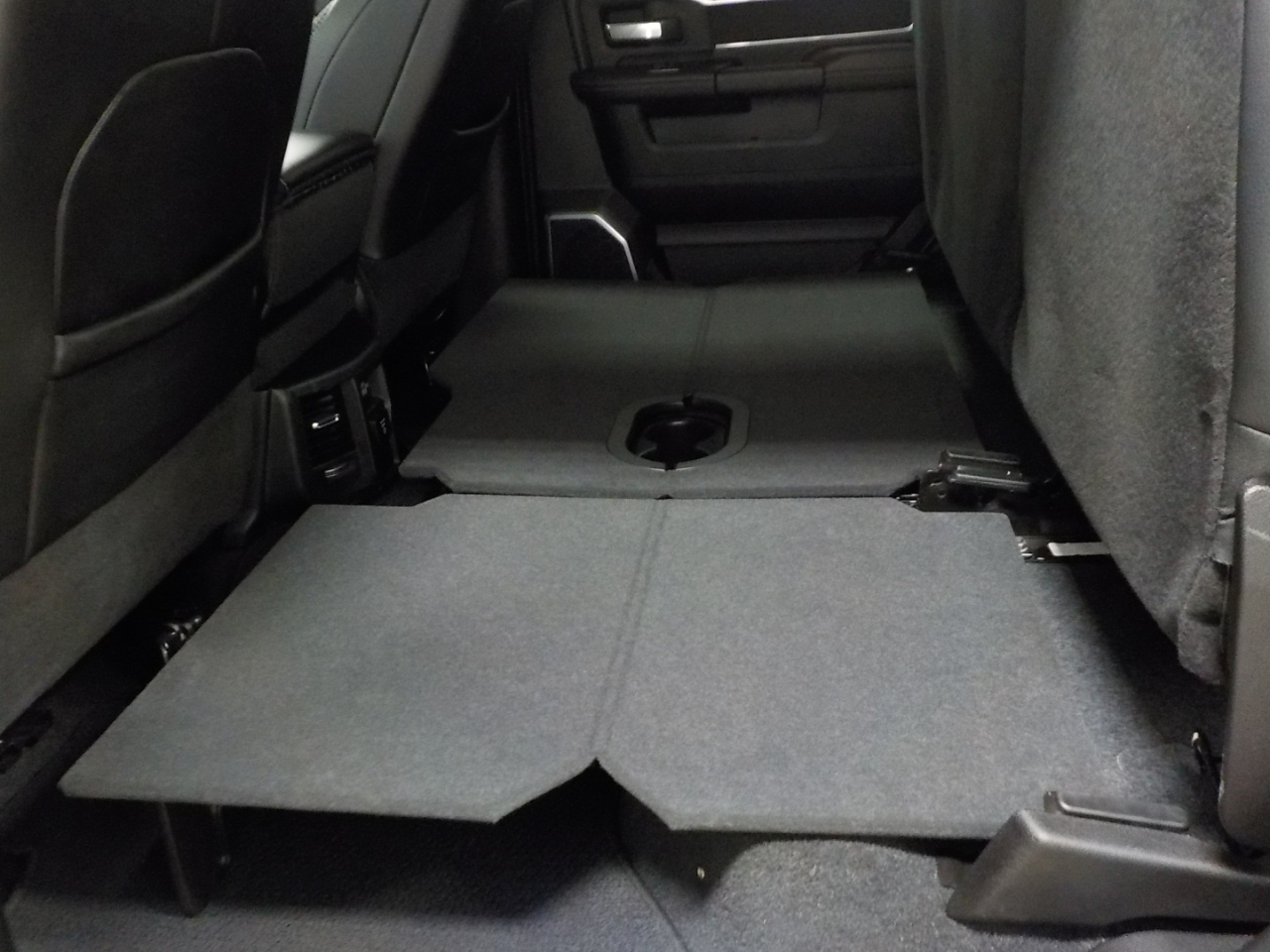 RAM 2500 Laramie 4x4 Crew Cab 6'4" Box 2024