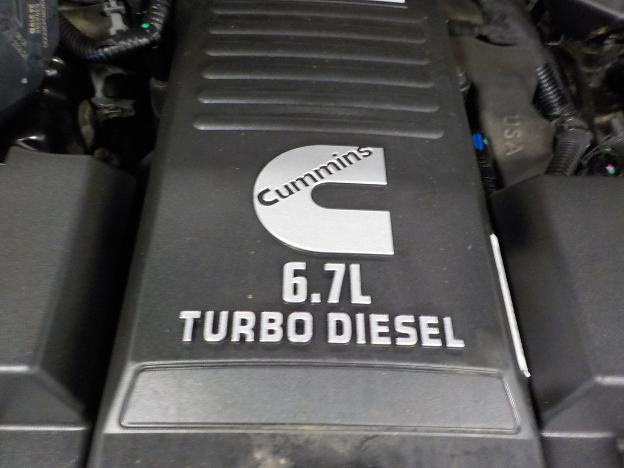 RAM 2500 Laramie 4x4 Crew Cab 6'4" Box 2024