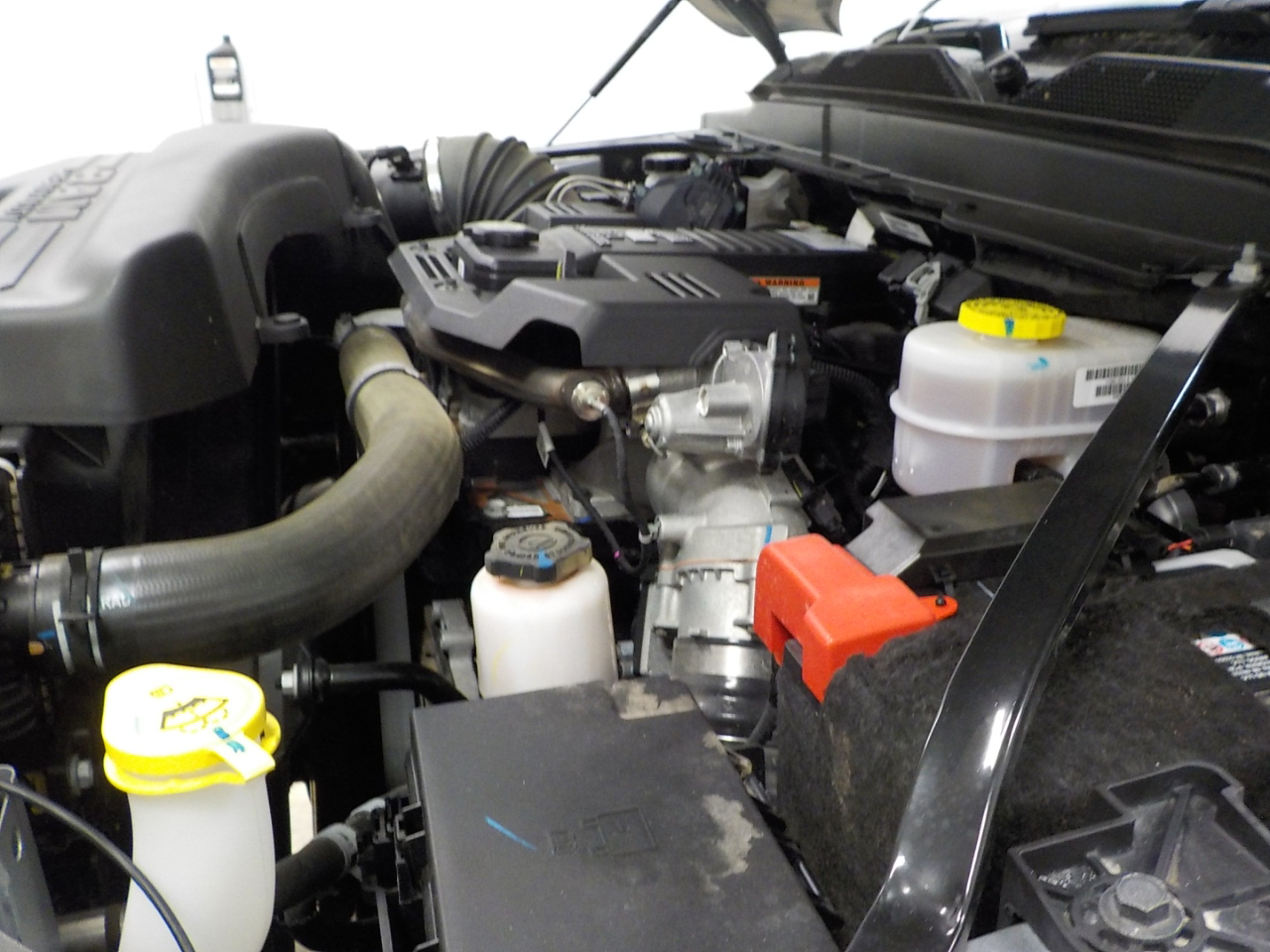 RAM 2500 Laramie 4x4 Crew Cab 6'4" Box 2024