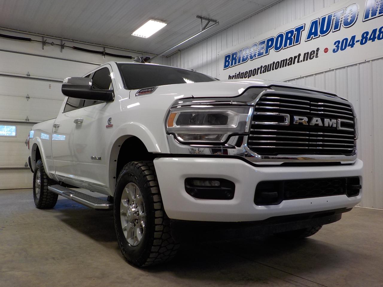 RAM 2500 Laramie 4x4 Crew Cab 6'4" Box 2022
