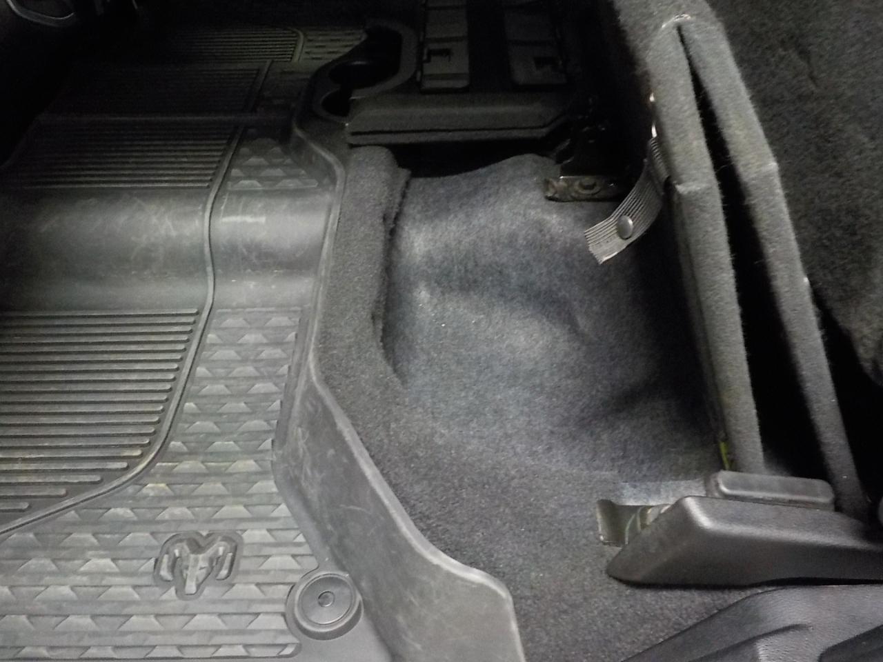 RAM 2500 Laramie 4x4 Crew Cab 6'4" Box 2022