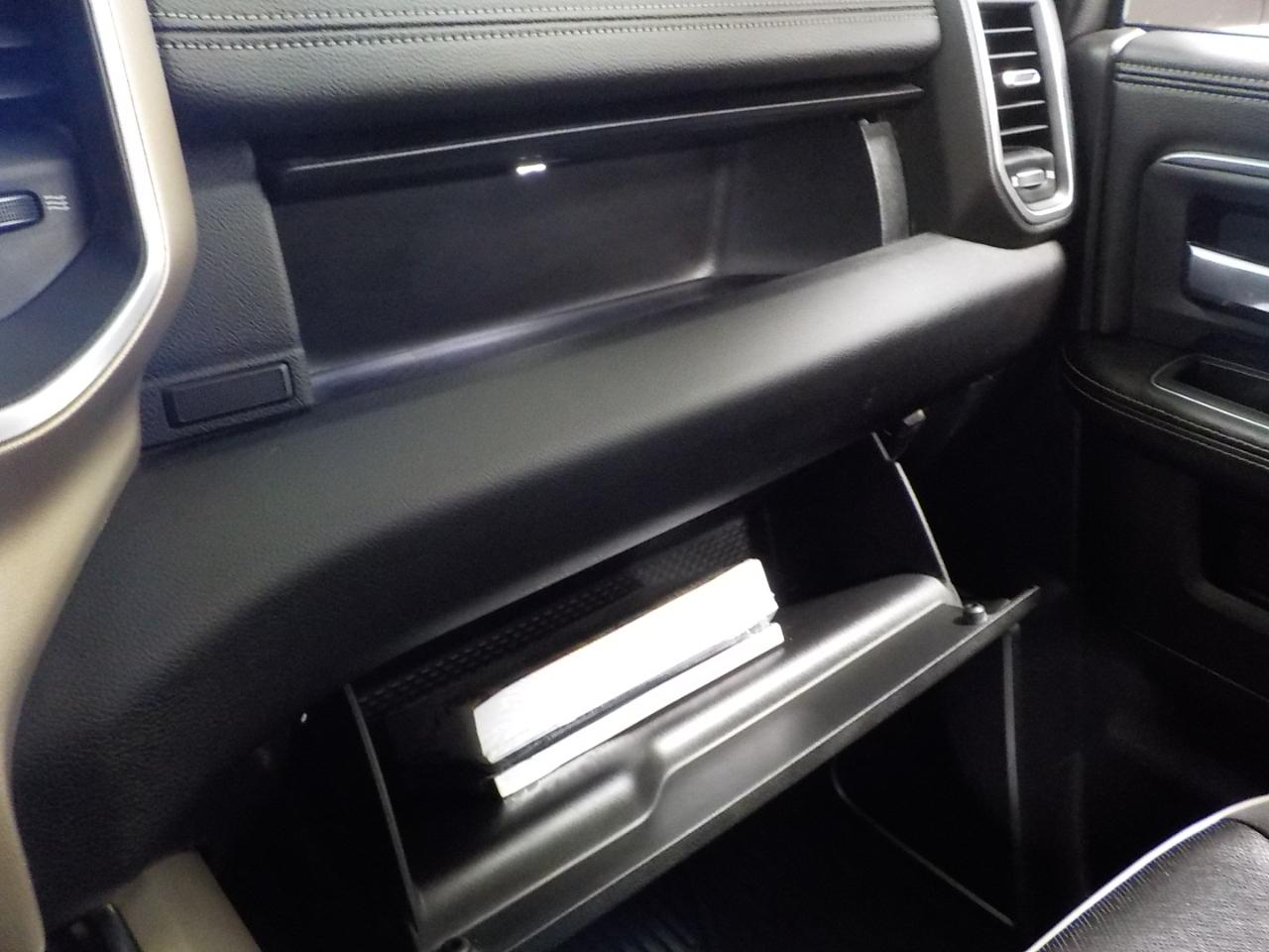 RAM 2500 Laramie 4x4 Crew Cab 6'4" Box 2022