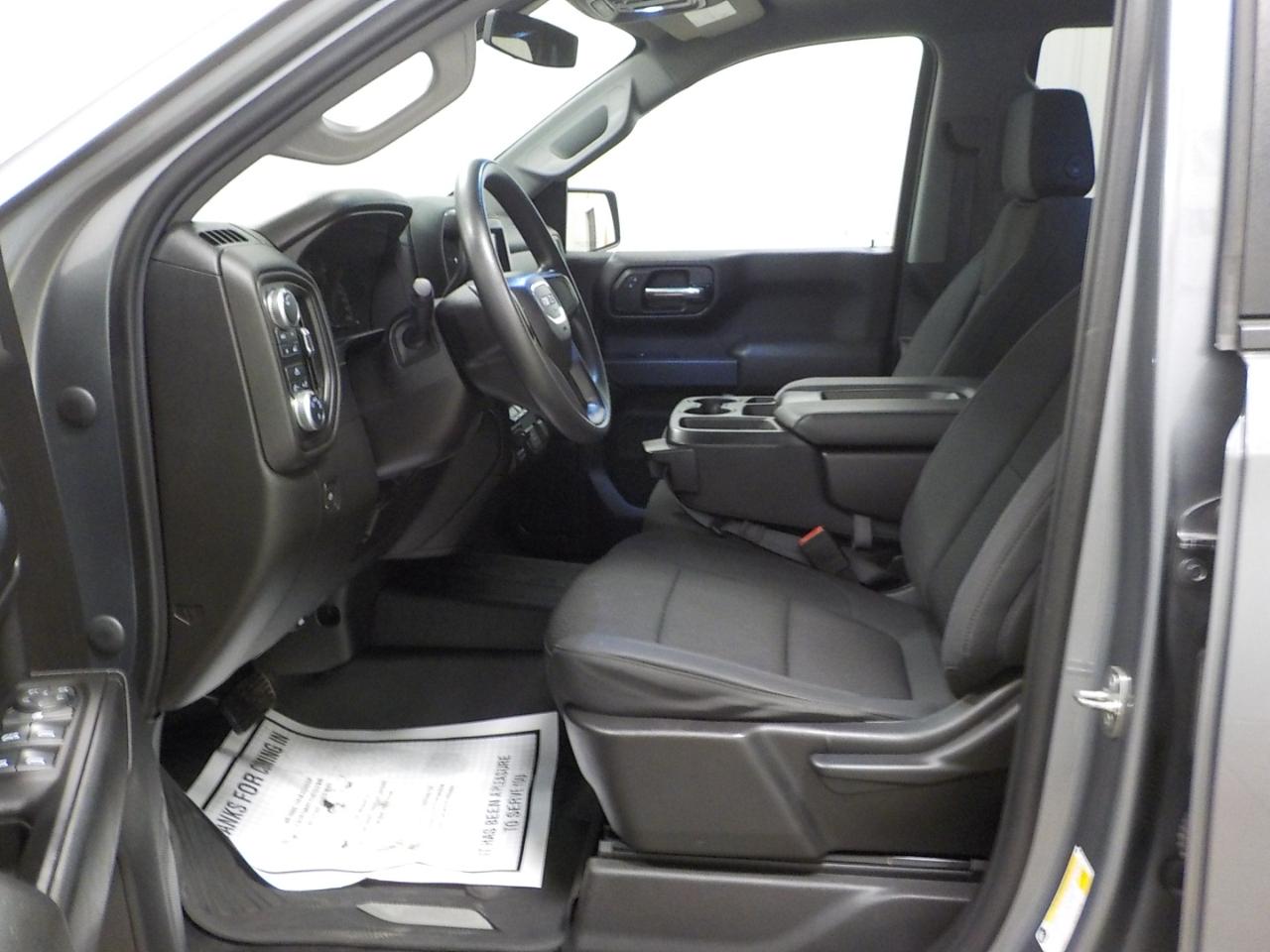 GMC Sierra 1500 4WD Crew Cab 157" 2020