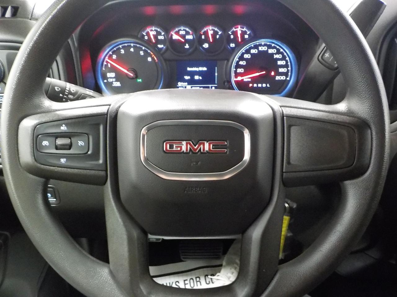 GMC Sierra 1500 4WD Crew Cab 157" 2020