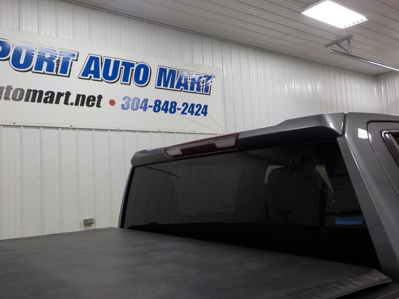 GMC Sierra 1500 4WD Crew Cab 157" 2020