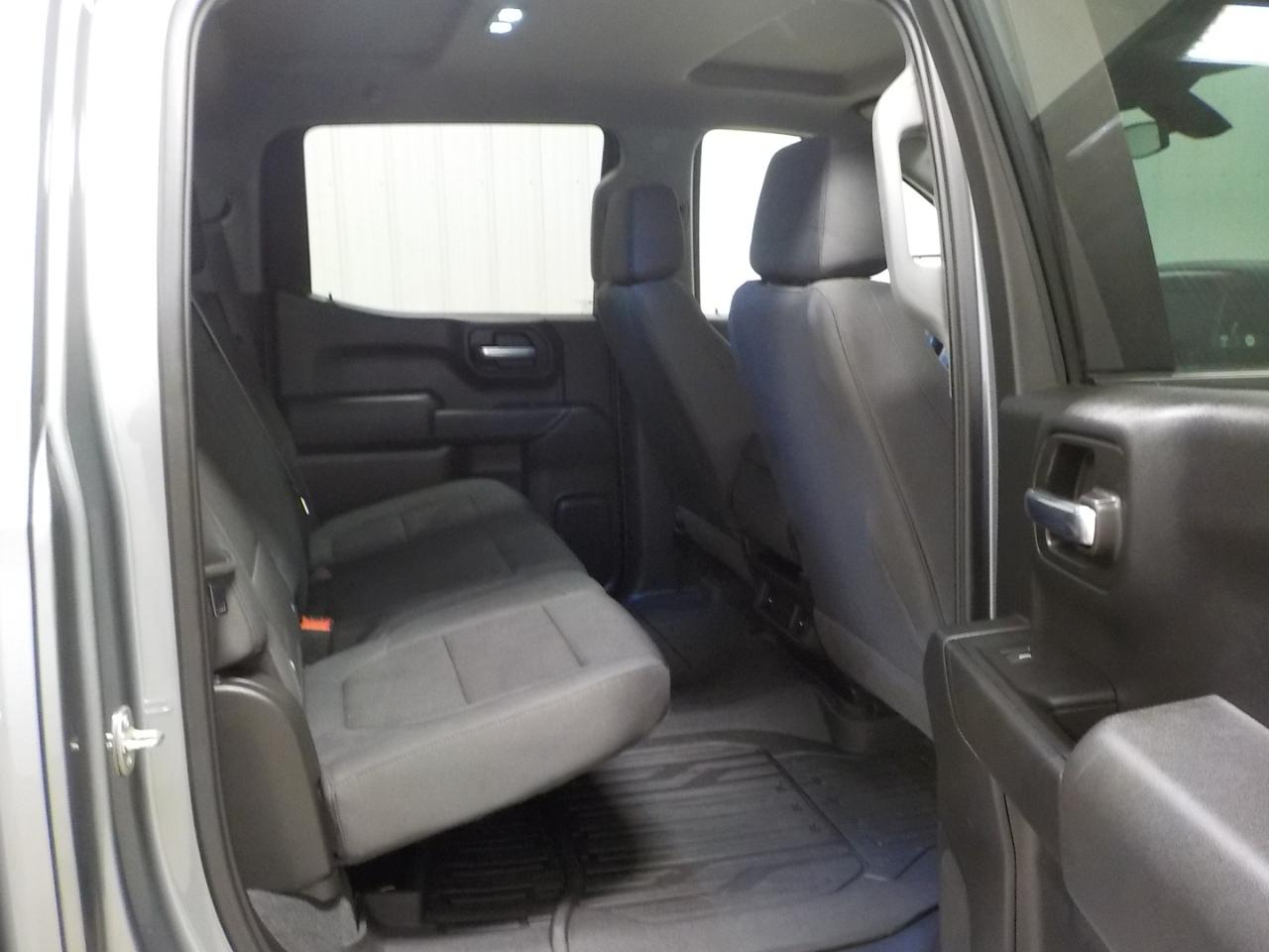 GMC Sierra 1500 4WD Crew Cab 157" 2020