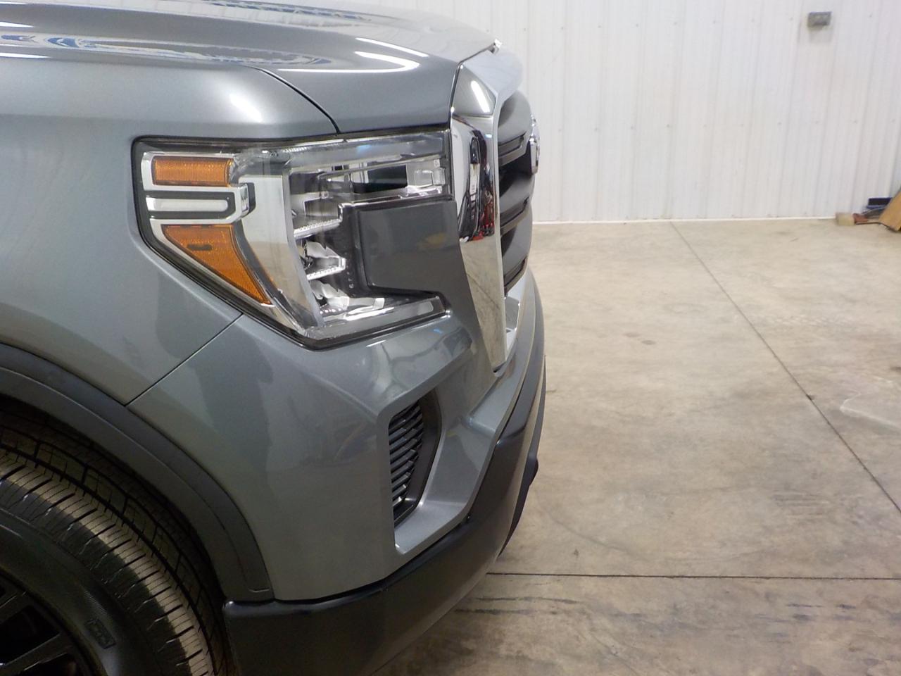 GMC Sierra 1500 4WD Crew Cab 157" 2020