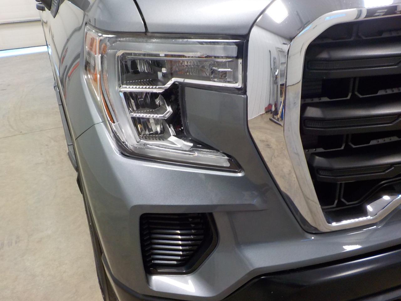 GMC Sierra 1500 4WD Crew Cab 157" 2020