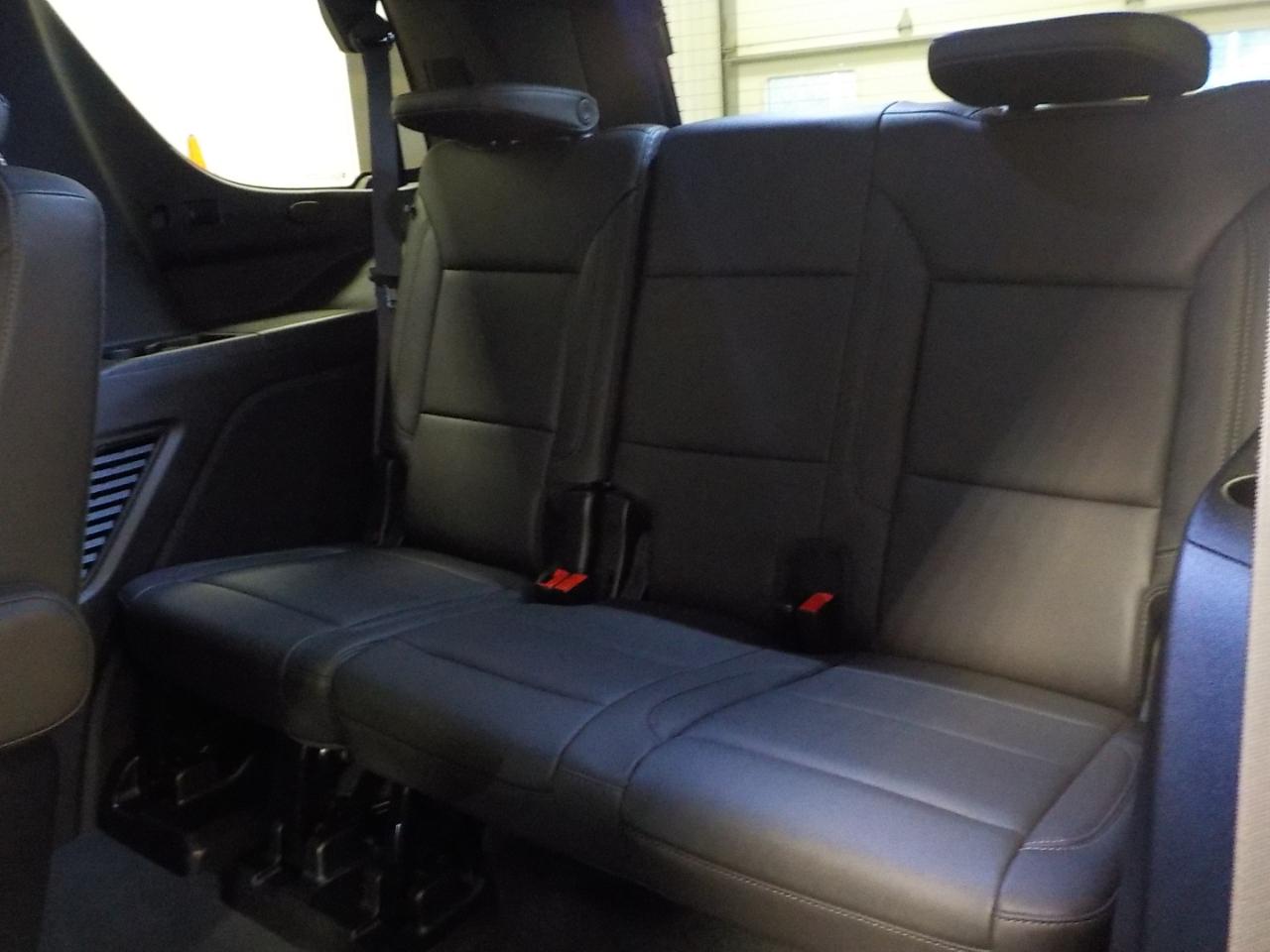 Chevrolet Tahoe 4WD 4dr Z71 2023