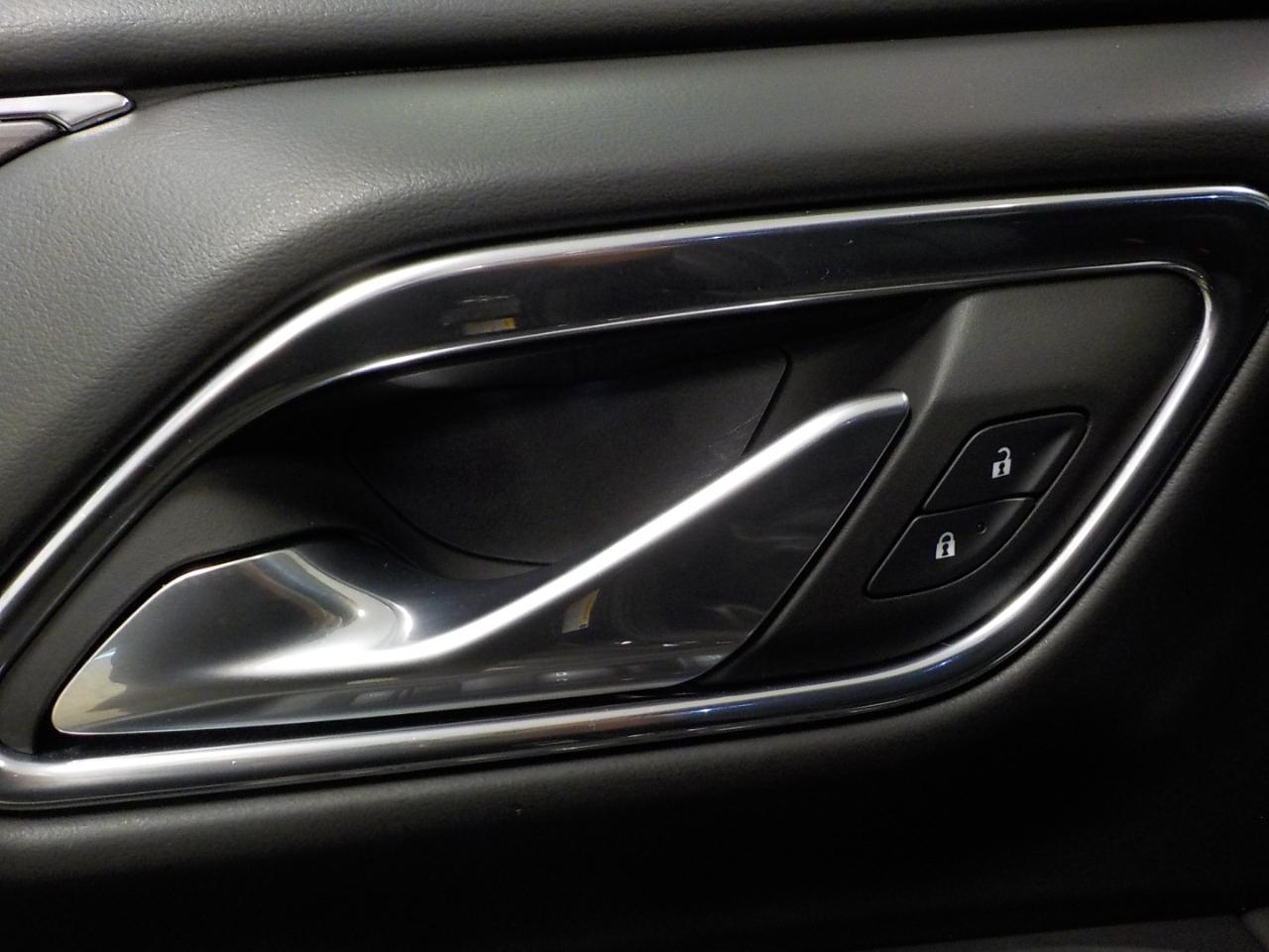 Chevrolet Tahoe 4WD 4dr Z71 2023