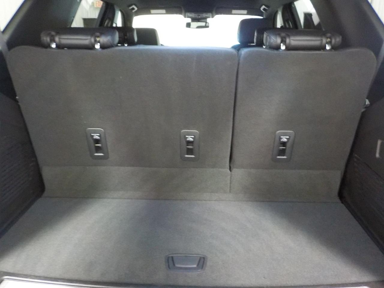 Chevrolet Tahoe 4WD 4dr Z71 2023