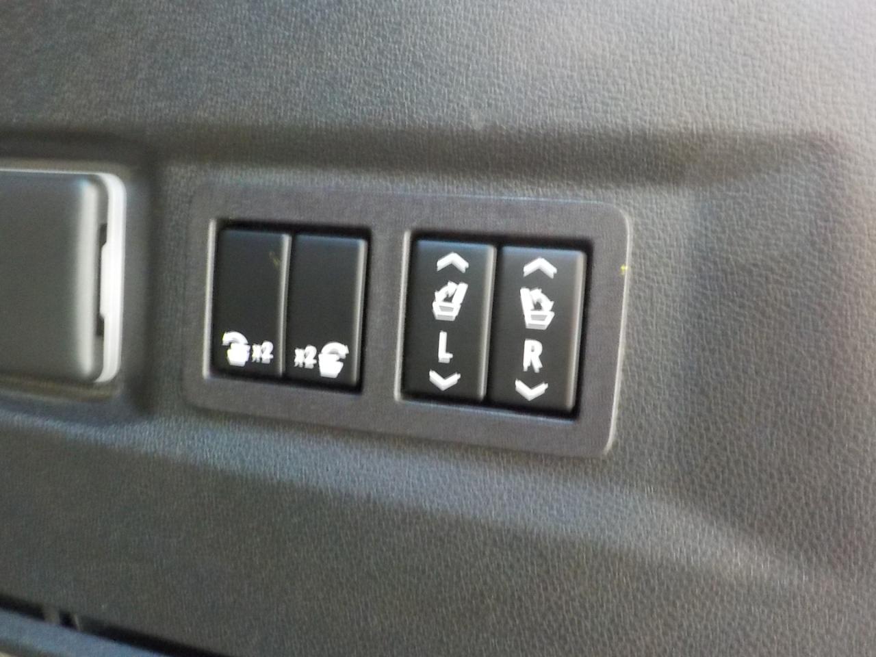 Chevrolet Tahoe 4WD 4dr Z71 2023