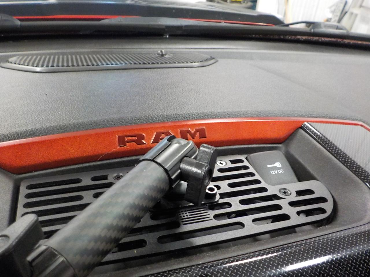 RAM 1500 Rebel 4x4 Crew Cab 5'7" Box 2019