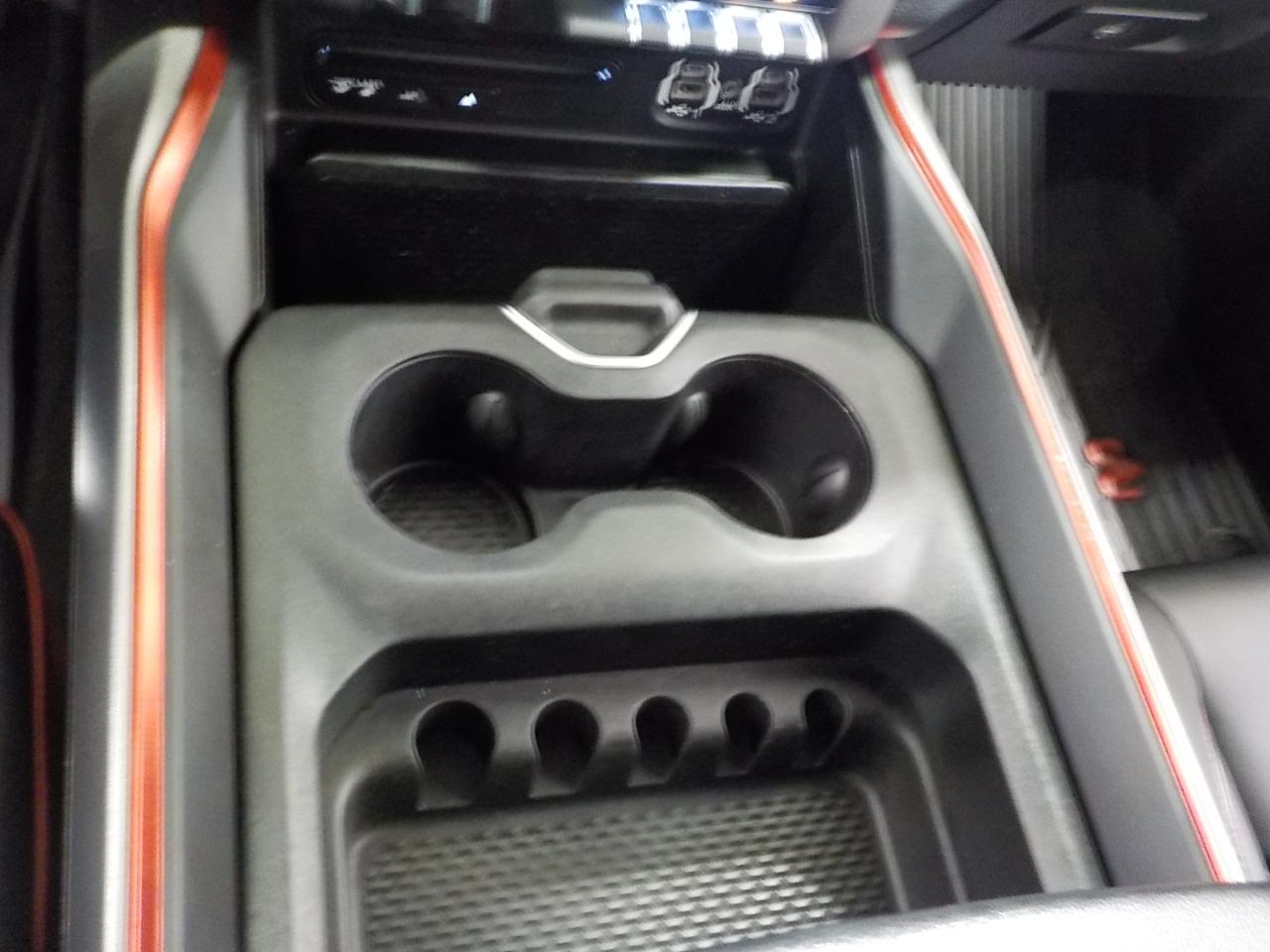 RAM 1500 Rebel 4x4 Crew Cab 5'7" Box 2019