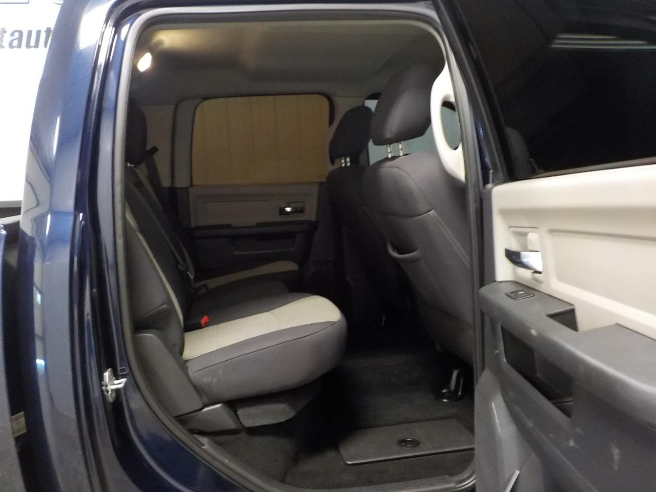 RAM 2500 4WD Crew Cab 149" Big Horn 2012