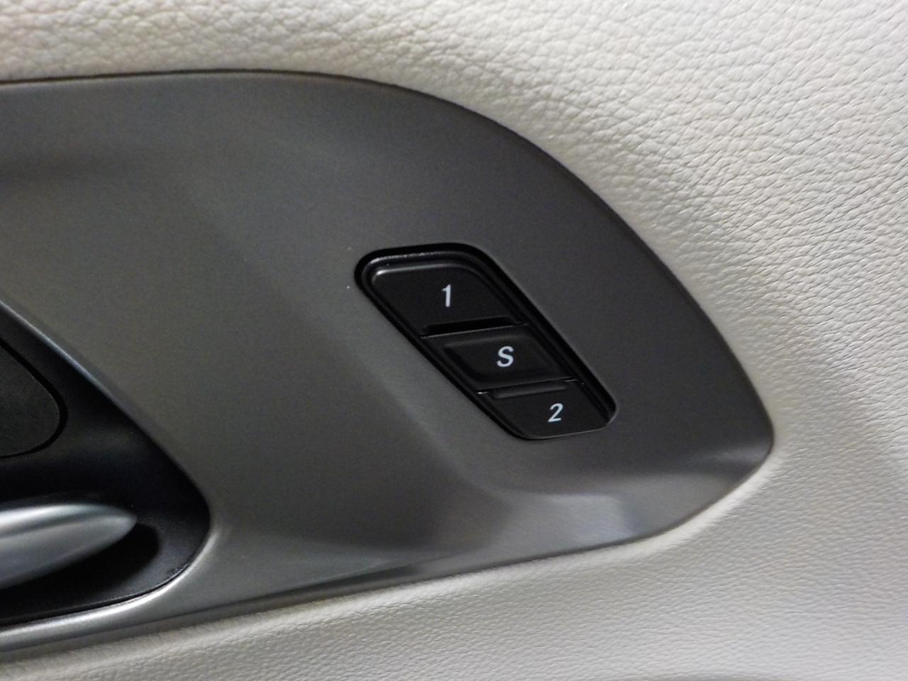 Chrysler Pacifica Touring L FWD 2024