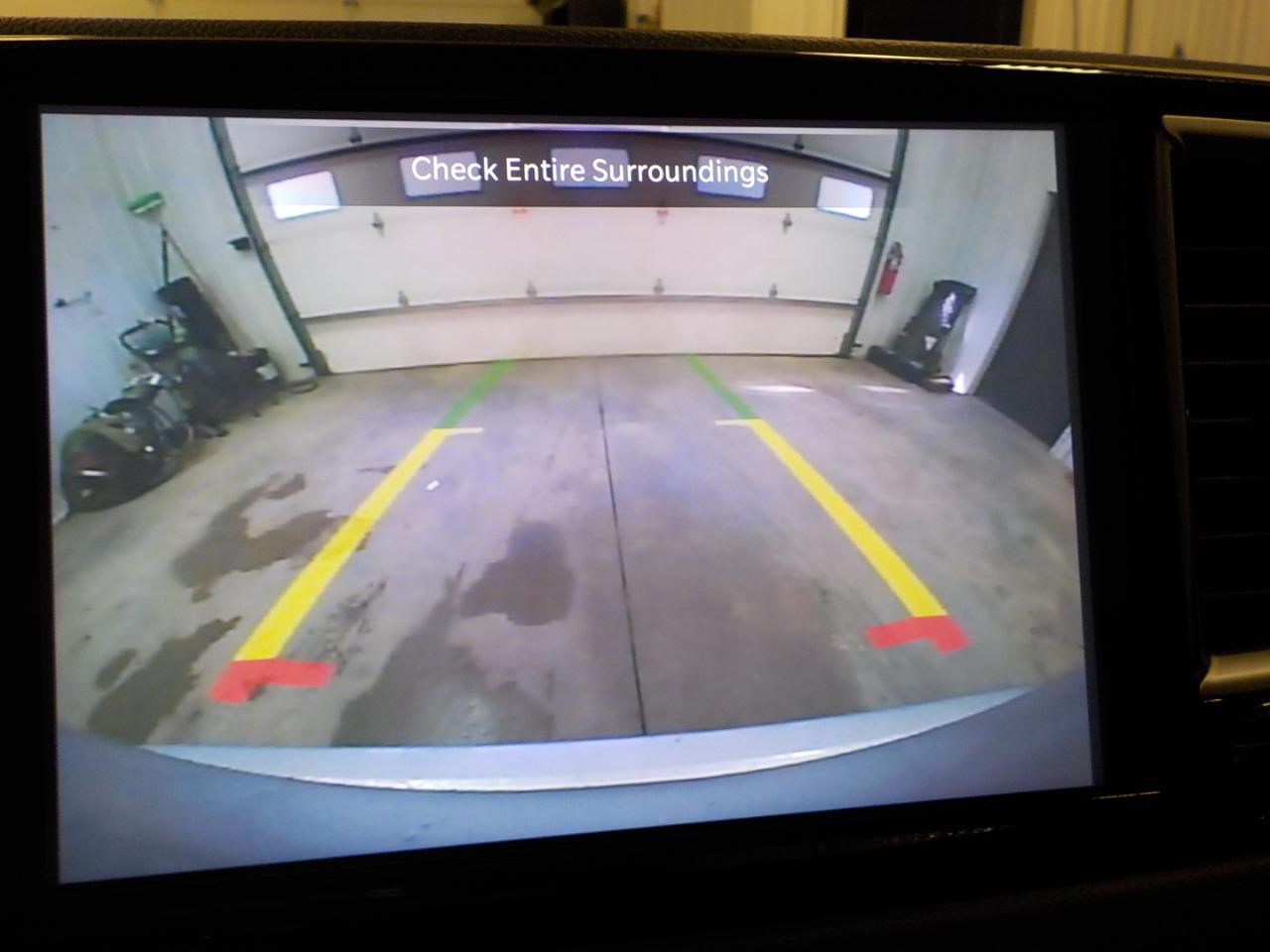 Chrysler Pacifica Touring L FWD 2024