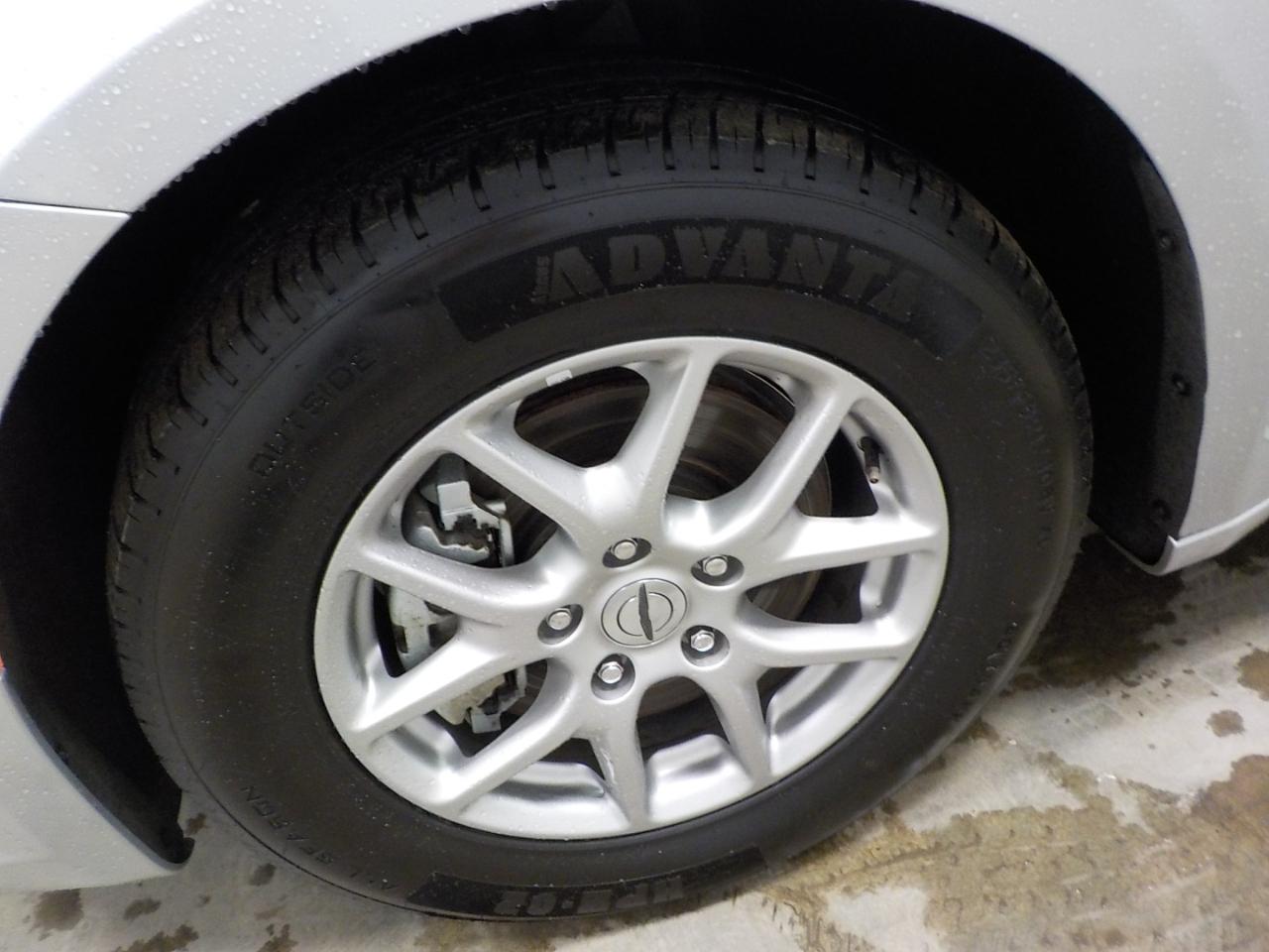 Chrysler Pacifica Touring L FWD 2024