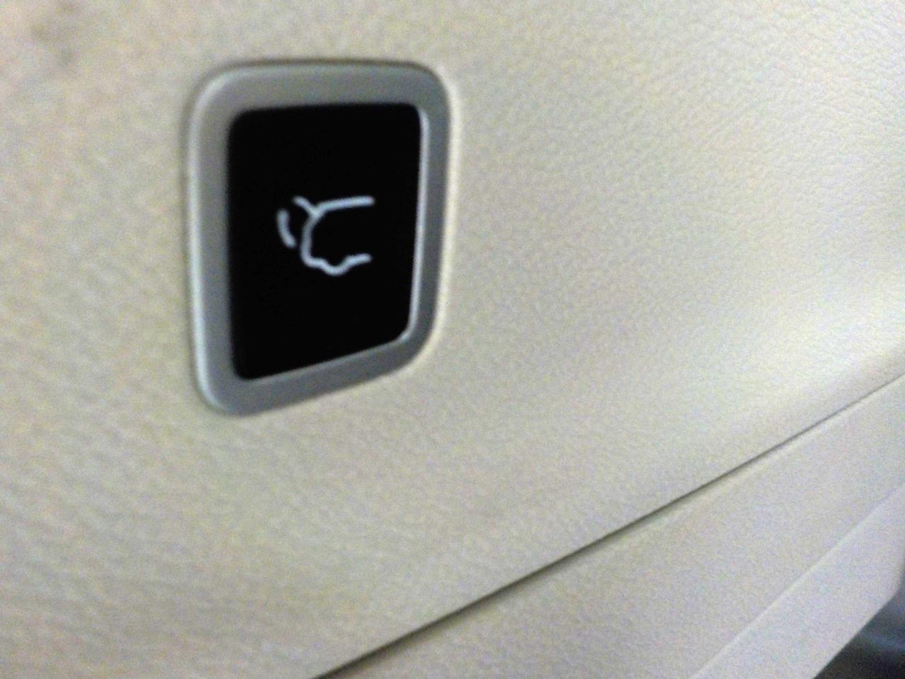 Chrysler Pacifica Touring L FWD 2024