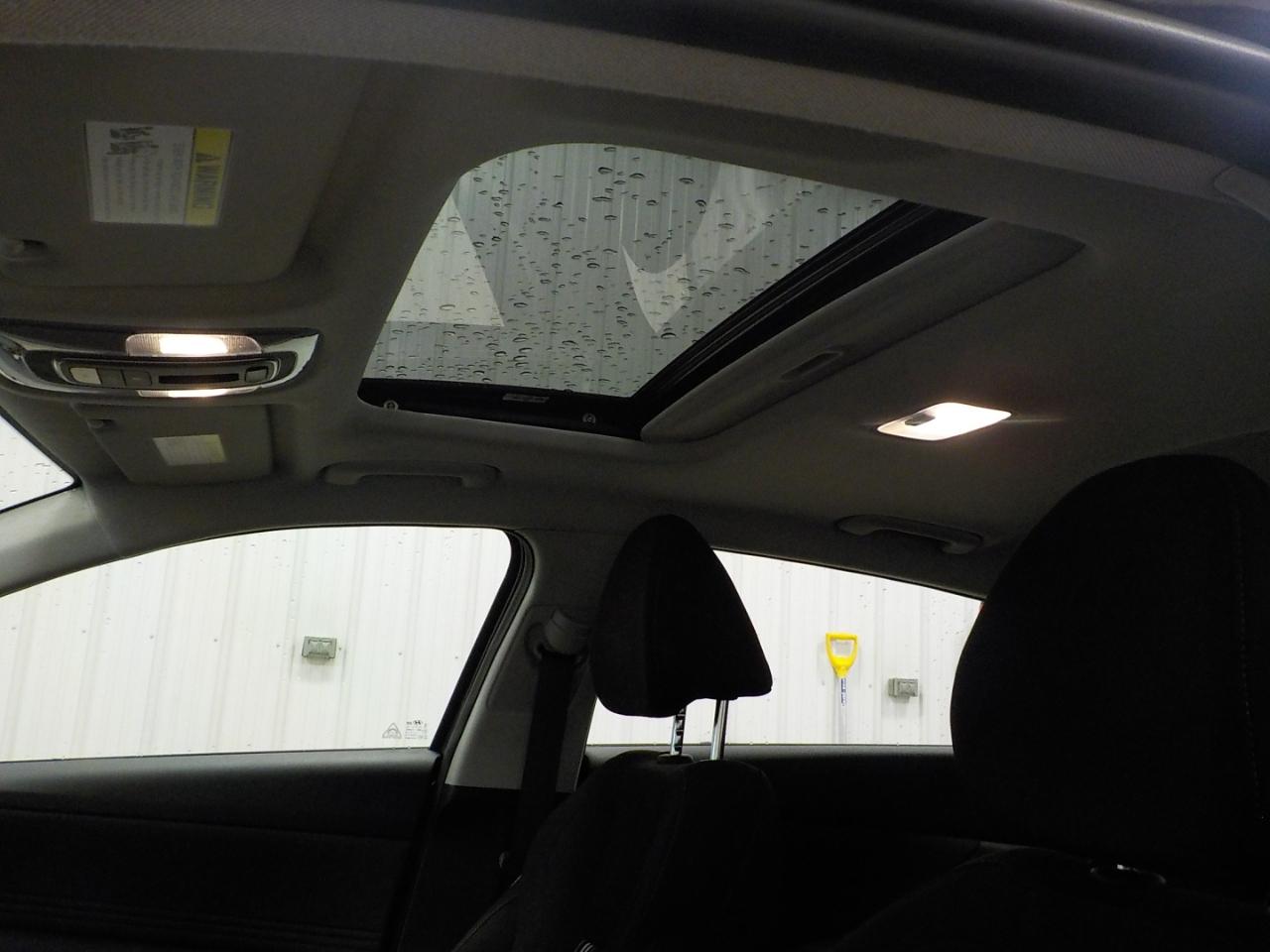 Hyundai Elantra SEL Convenience IVT 2025